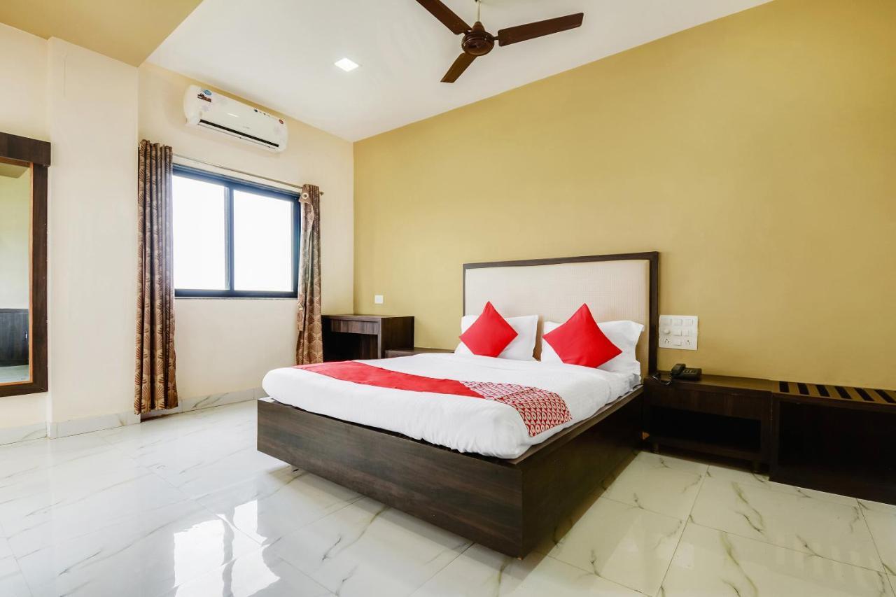 Oyo 48352 Hotel Bhagyalaxmi Kāla 외부 사진