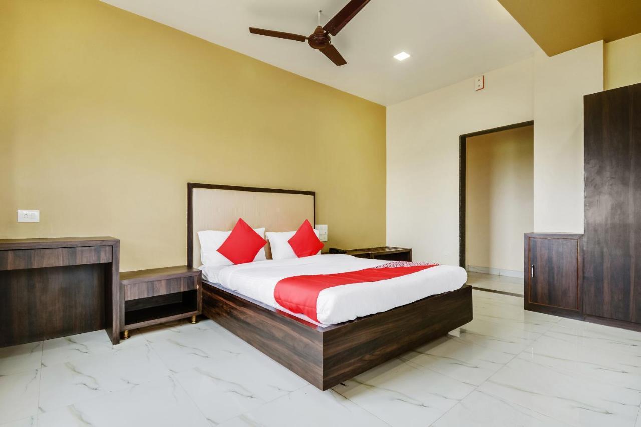 Oyo 48352 Hotel Bhagyalaxmi Kāla 외부 사진