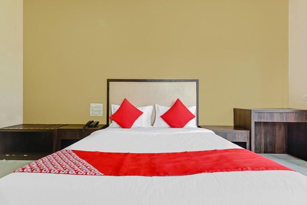 Oyo 48352 Hotel Bhagyalaxmi Kāla 외부 사진