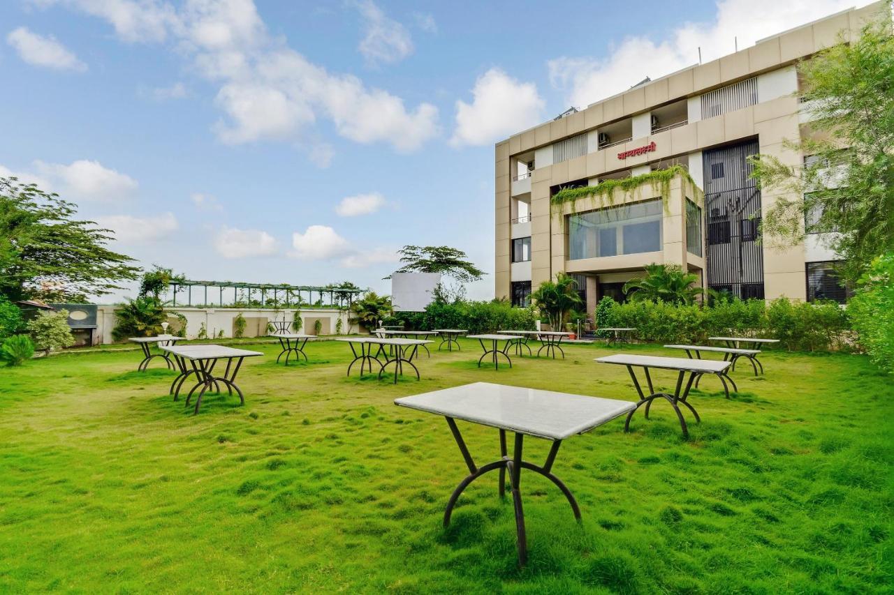 Oyo 48352 Hotel Bhagyalaxmi Kāla 외부 사진
